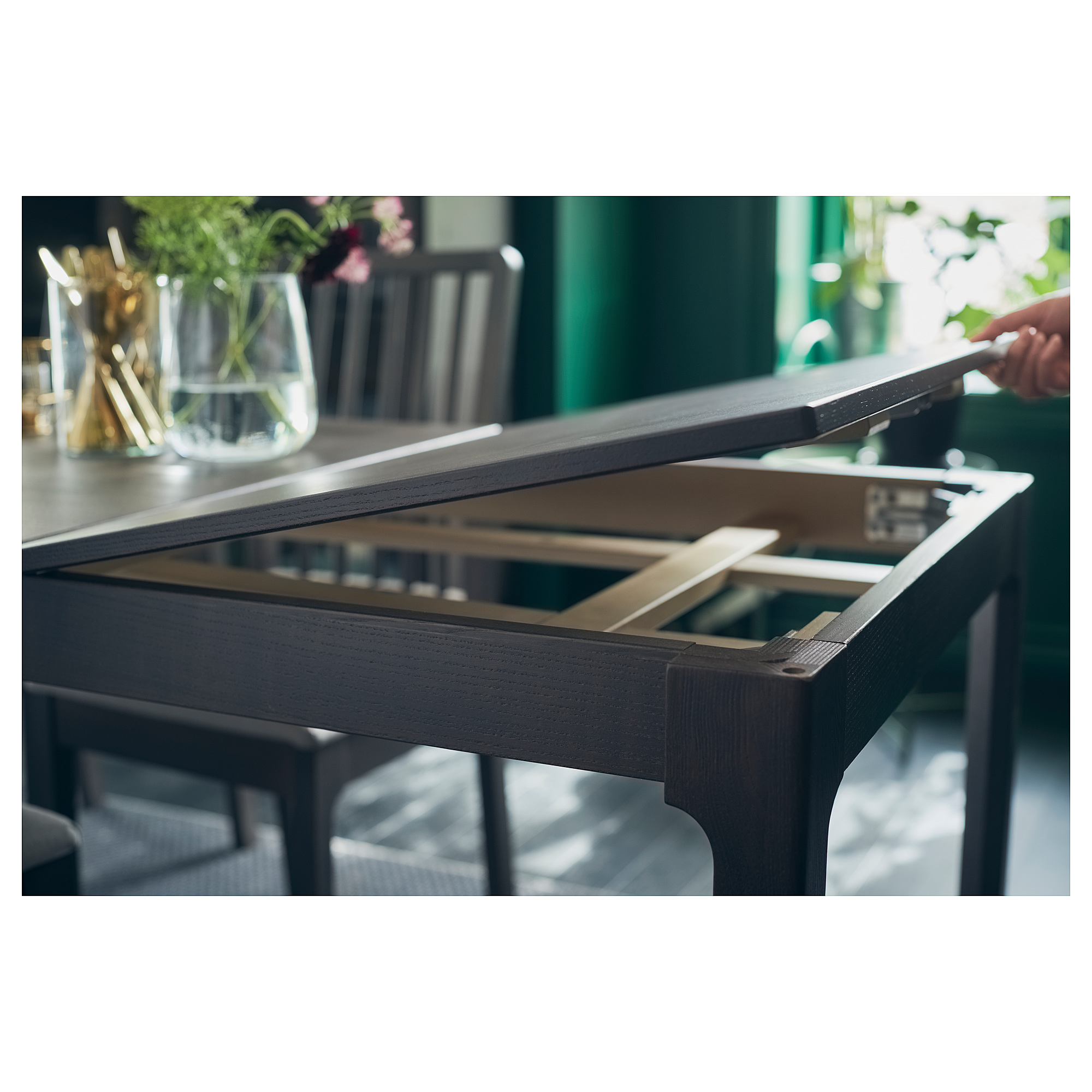 EKEDALEN extendable table