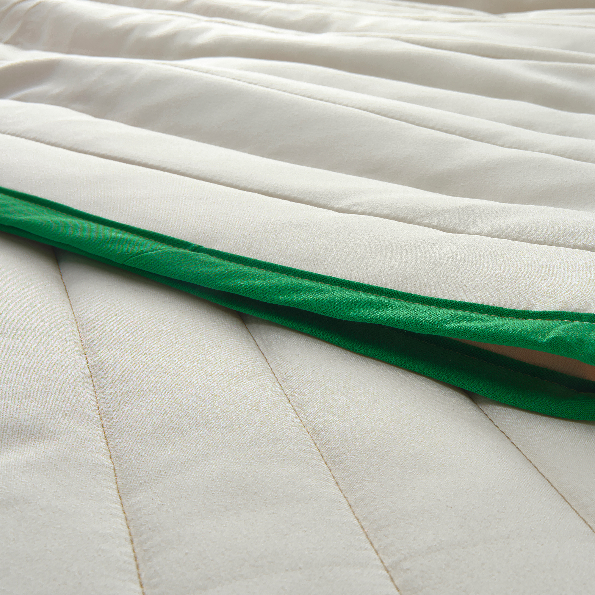 VETEJORDFLY bedspread