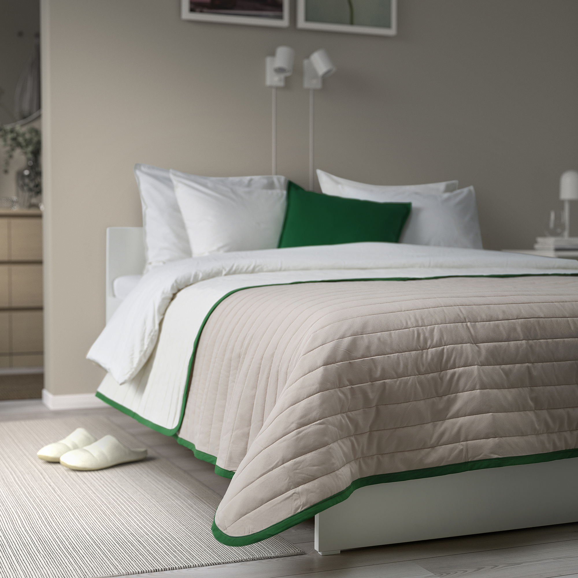 VETEJORDFLY bedspread
