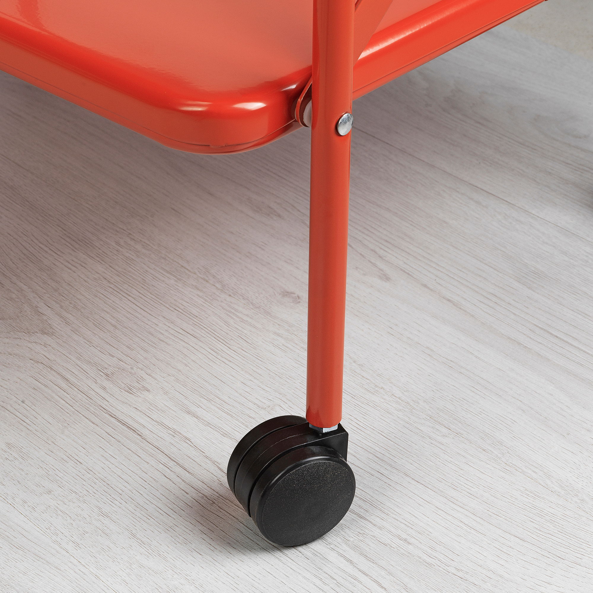 JÄRLÅSA side table on castors