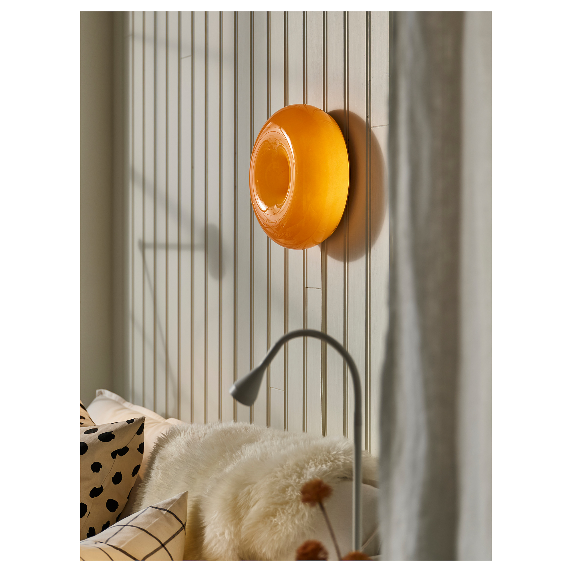 VARMBLIXT LED table/wall lamp