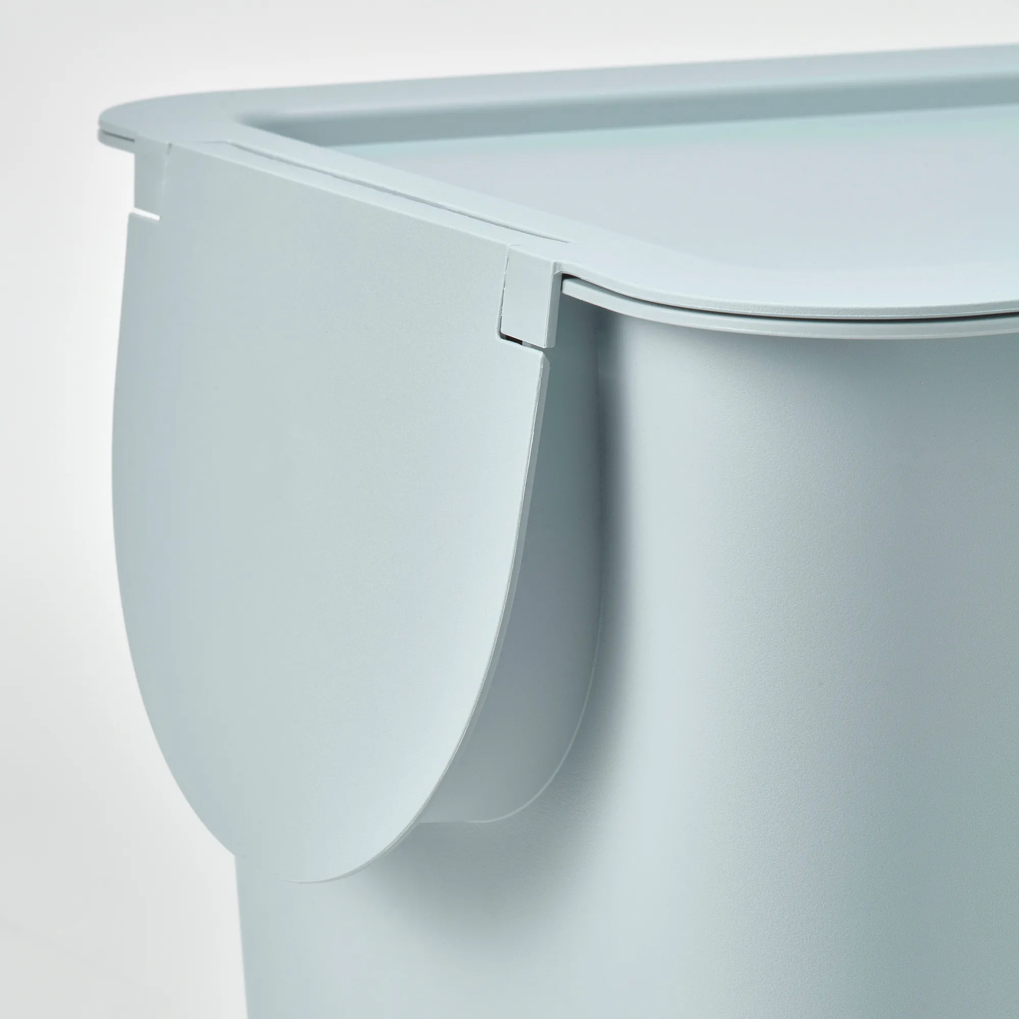TRÖSKNING bin with lid