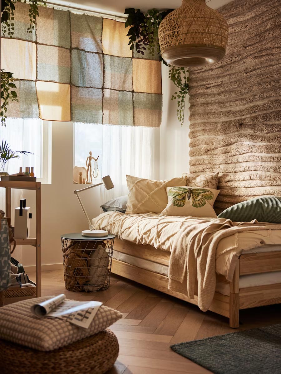 Ikea childrens store day bed