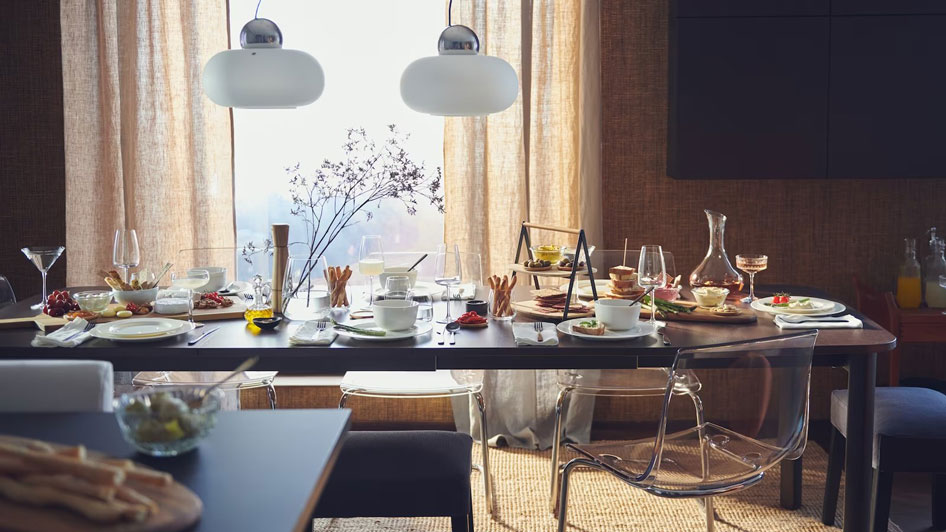 Home 4 | Just add company: table setting ideas to get the party started