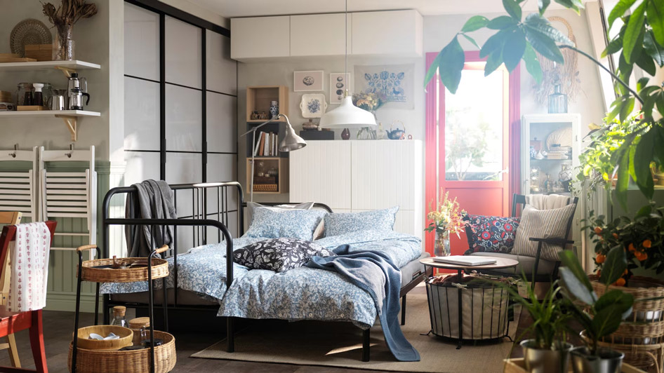 A small studio apartment with a personal traditional style