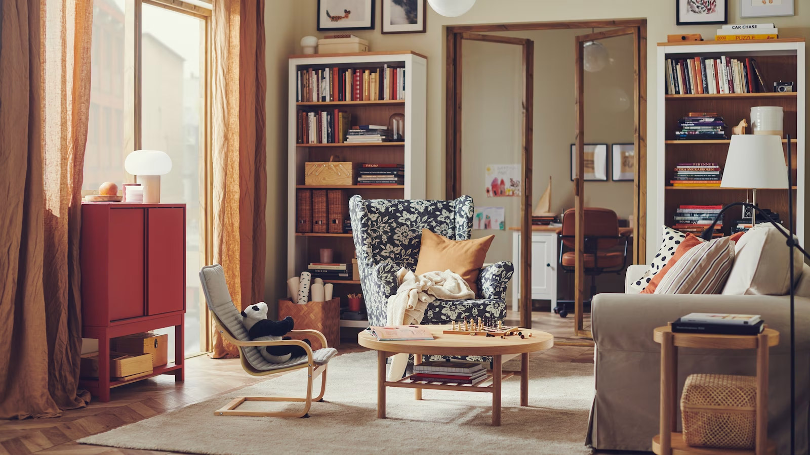 Bring liveliness to beige in this family-friendly traditional living room