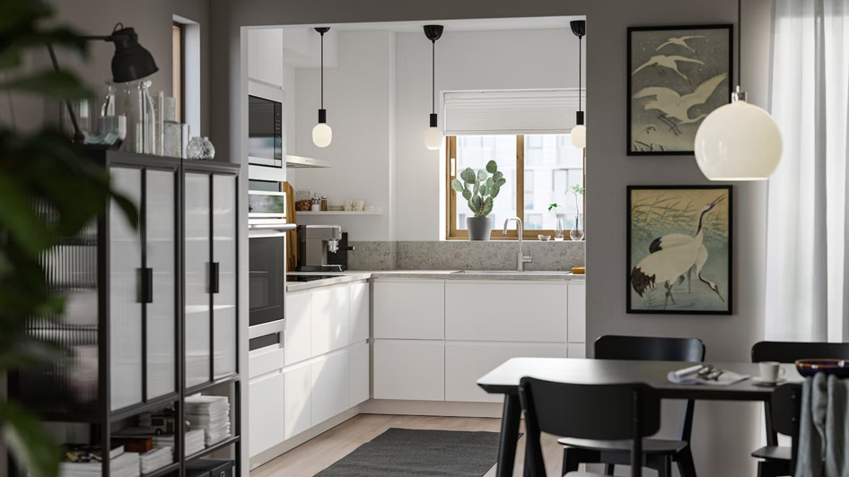 A bright and calm kitchen