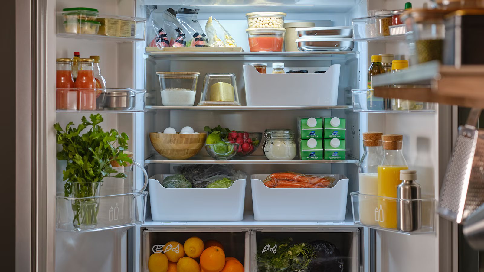 Easy ways to organise your fridge