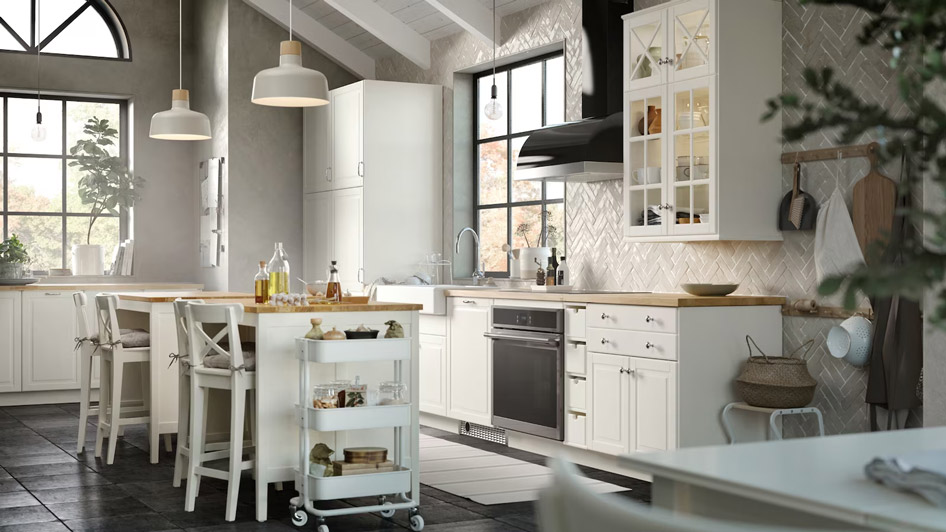 Your traditional kitchen for all seasons and activities