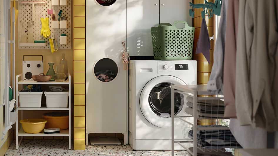 A laundry room for multitasking, with a splash of colour