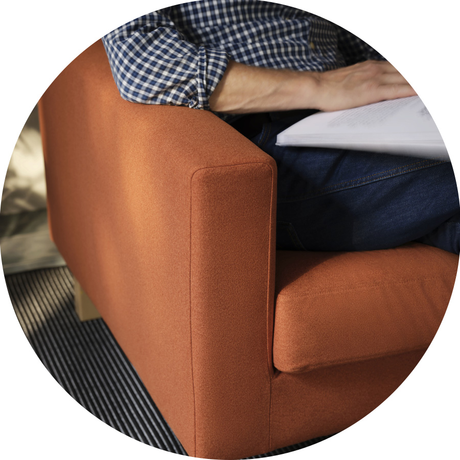 橘色布沙發, SALTSJÖBADEN